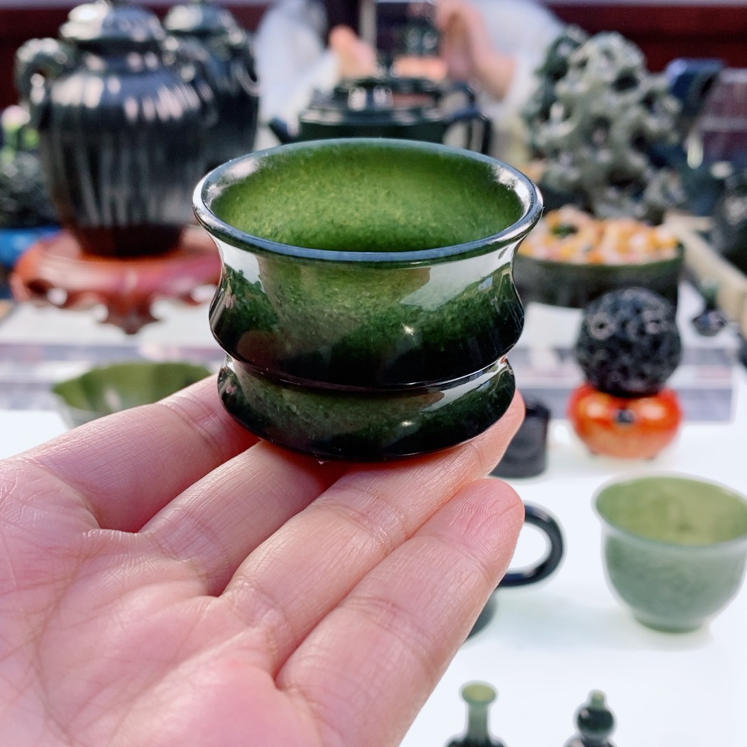 和田玉（青玉）挂件未镶嵌微瑕