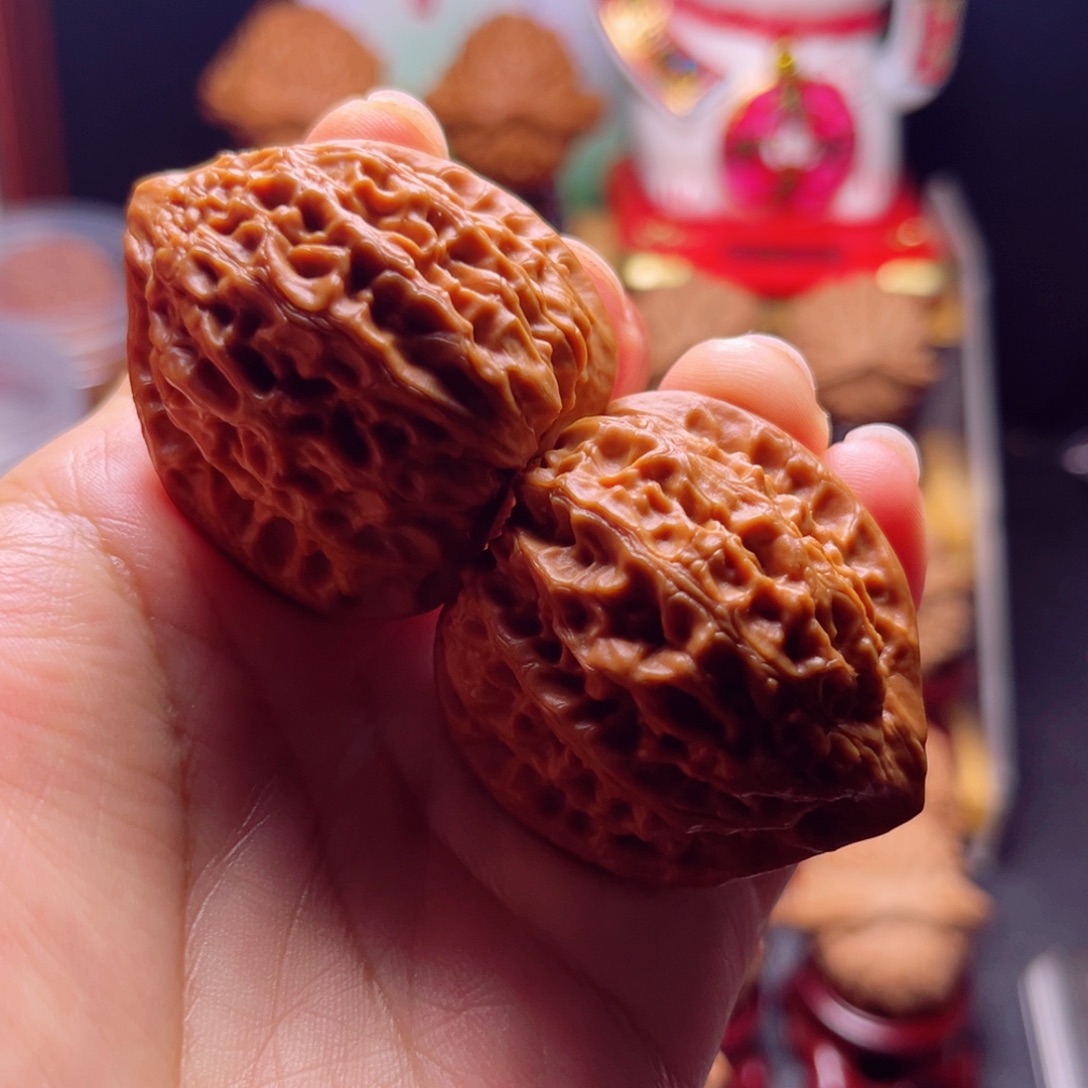 大叶紫檀（黑酸枝木类）39尺金牛福利