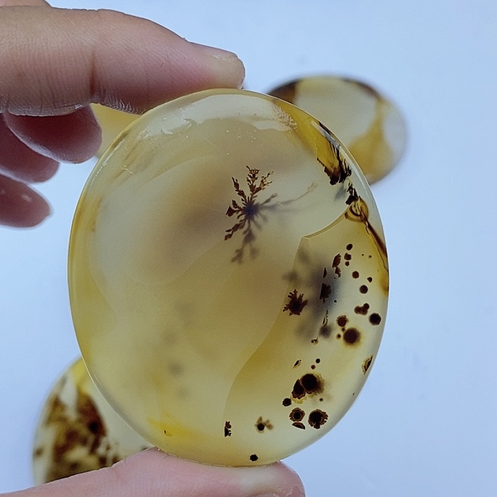 玛瑙/玉髓未镶嵌珠宝半成品