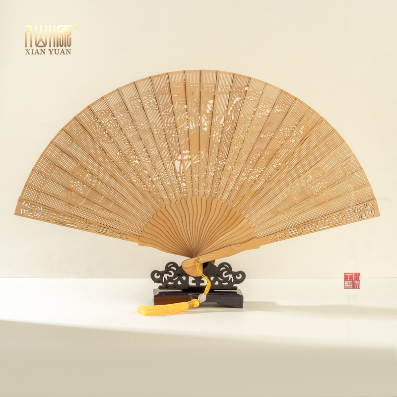 崖柏嫦娥奔月雕刻苏扇XYYB0156HXAZZ