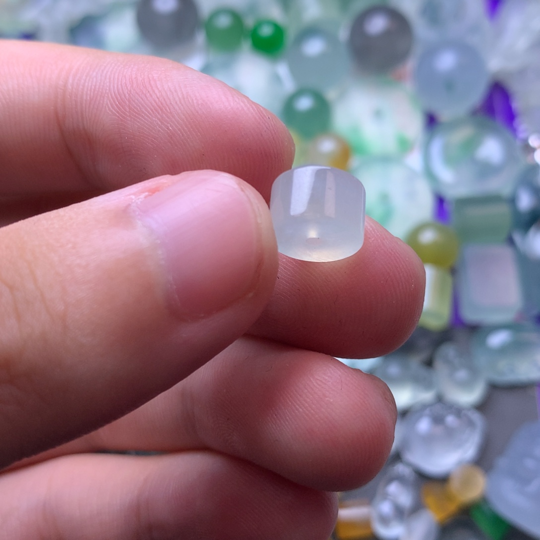 定制翡翠未镶嵌珠子