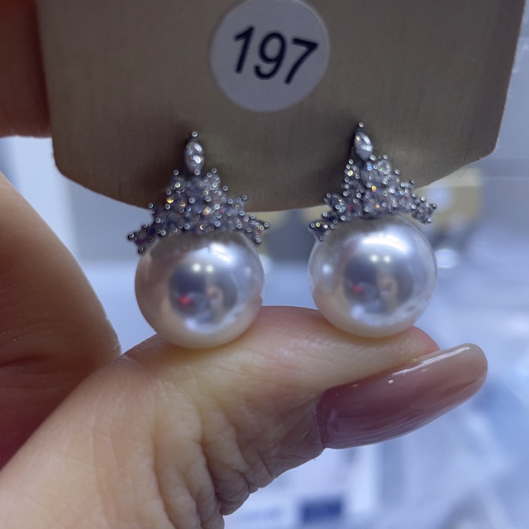 银S925镶嵌淡水珍珠耳饰