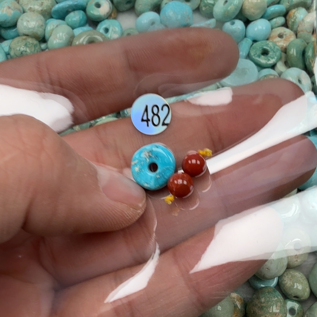 南红玛瑙未镶嵌珠宝奇石