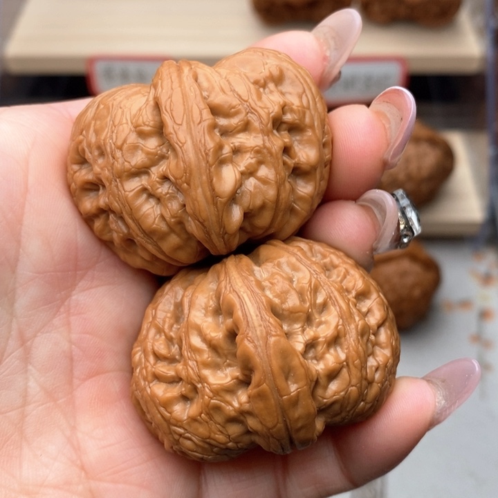 核桃把件元宝核桃