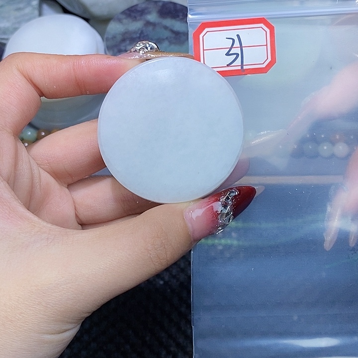 和田玉和田玉边角料随机发未镶嵌