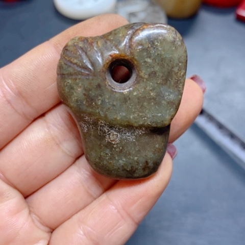 紫金钵盂菩提吊坠