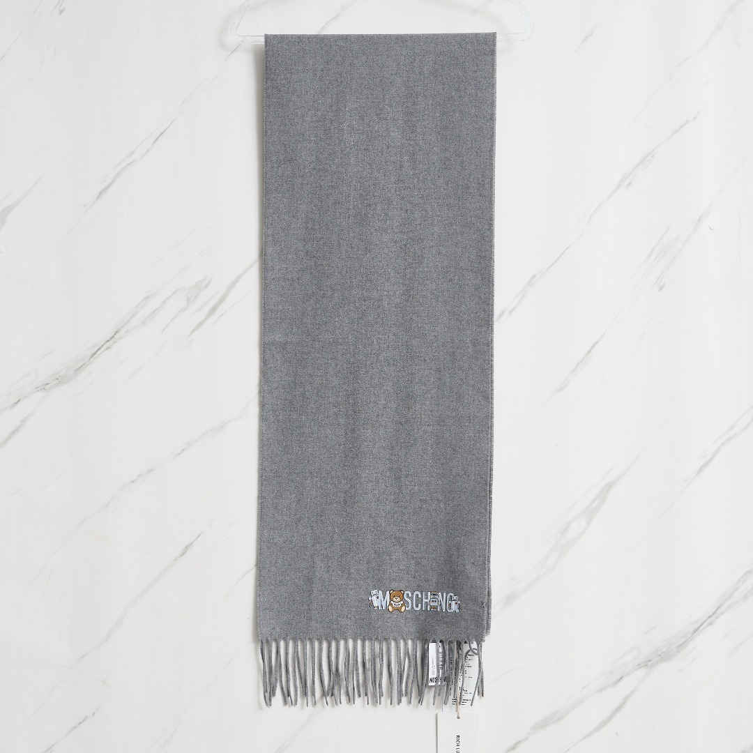 全新未使用/Moschino小熊字母围巾MNBW00745