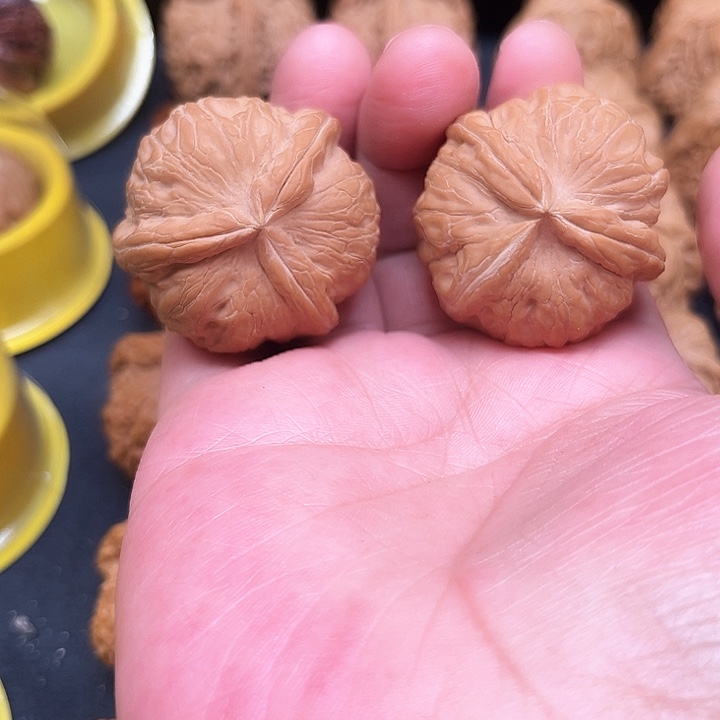 文玩核桃吊坠┽****.我想要