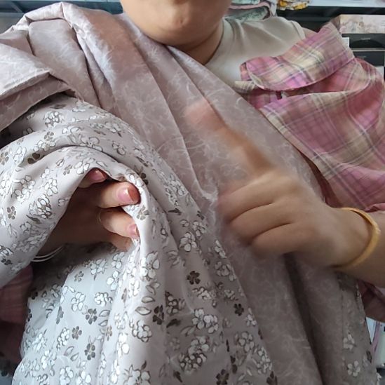 棉高端大床双人四件套。