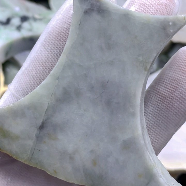 翡翠吊坠(不含链)未镶嵌天然翡翠边角料