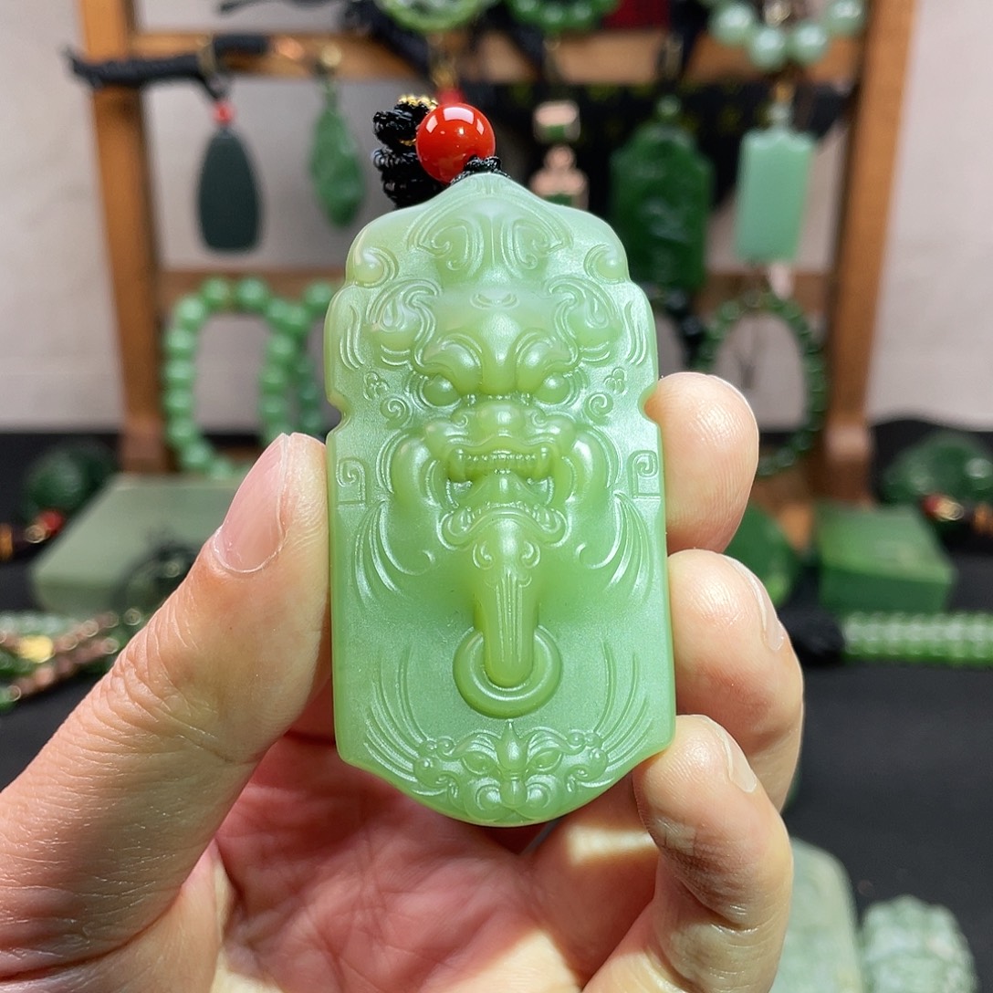 和田玉（碧玉）未镶嵌颈饰