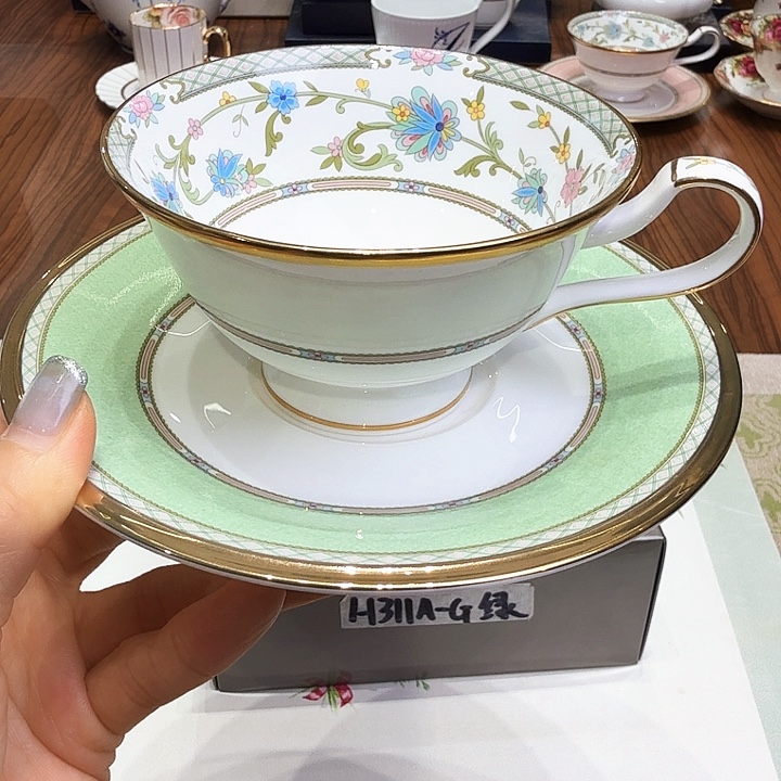 瓷片杯子杯子杯子水杯杯子水杯