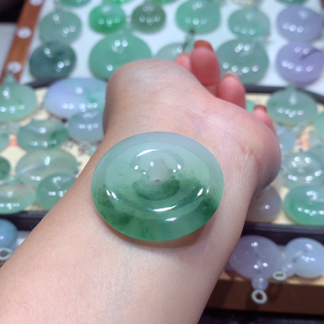 翡翠未镶嵌颈饰15尺寸34.9*5.7