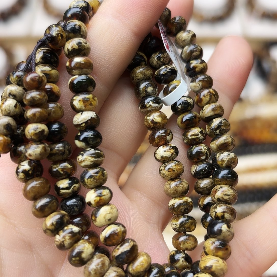 琥珀未镶嵌裸石七91118