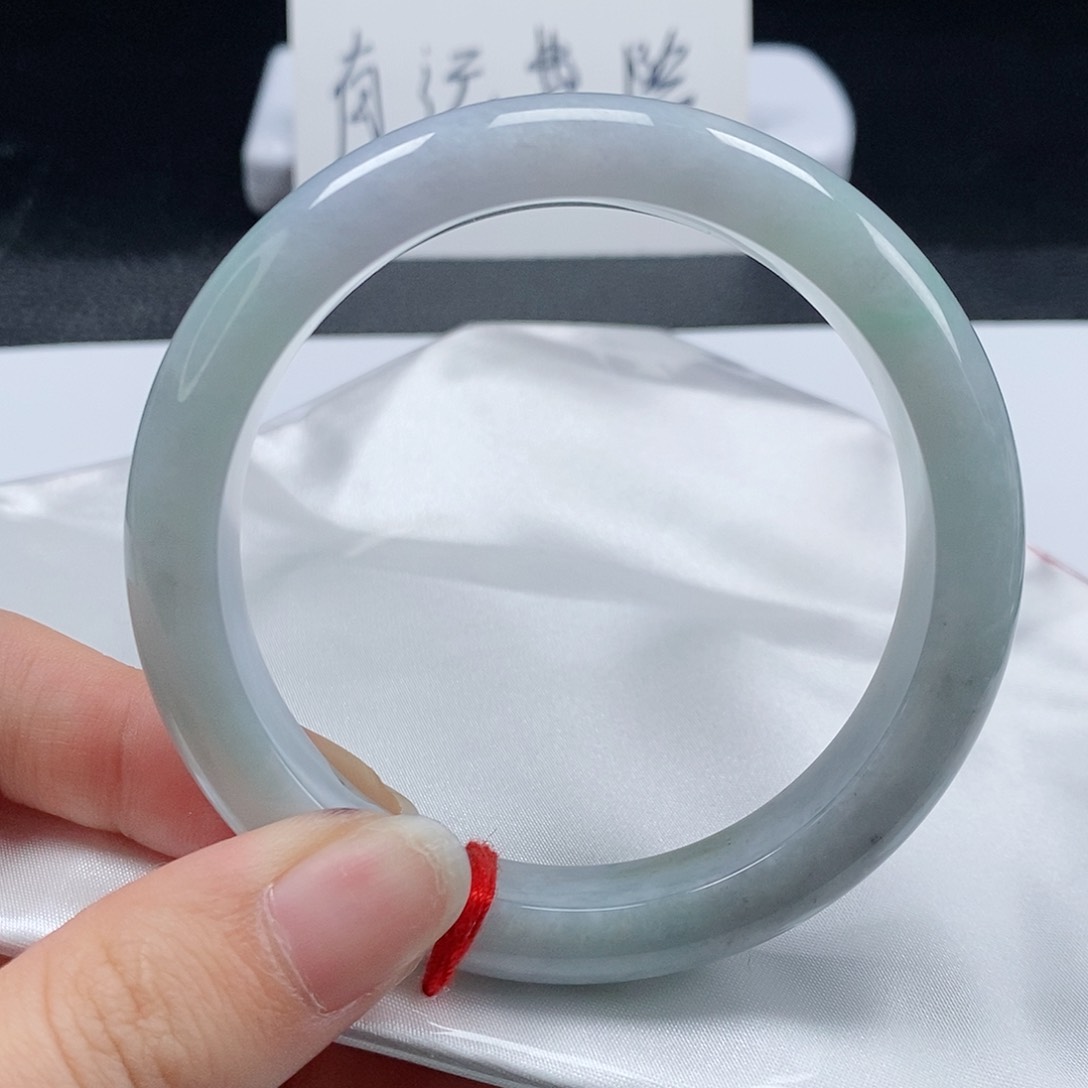 【闪购商品】翡翠手镯未镶嵌226号