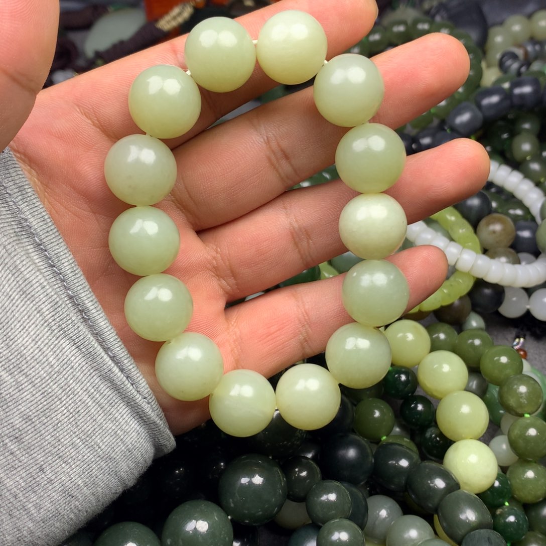 和田玉手链未镶嵌