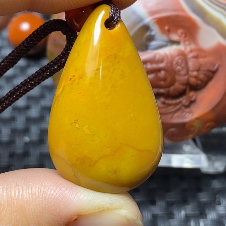 玛瑙/玉髓颈饰未镶嵌史****2