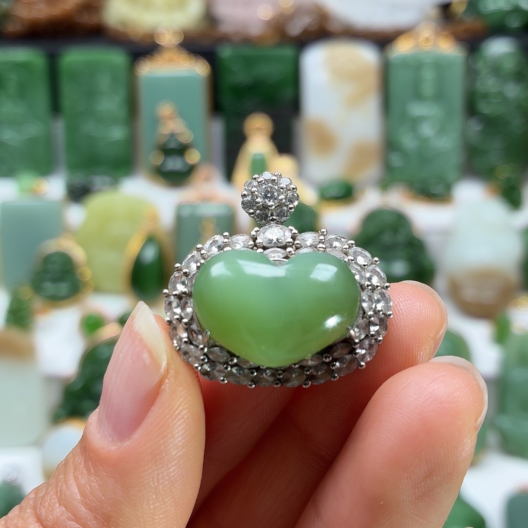 和田玉银S925镶嵌颈饰