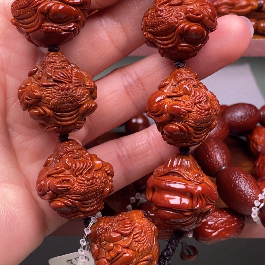 悠***山木质橄榄核回血直播间