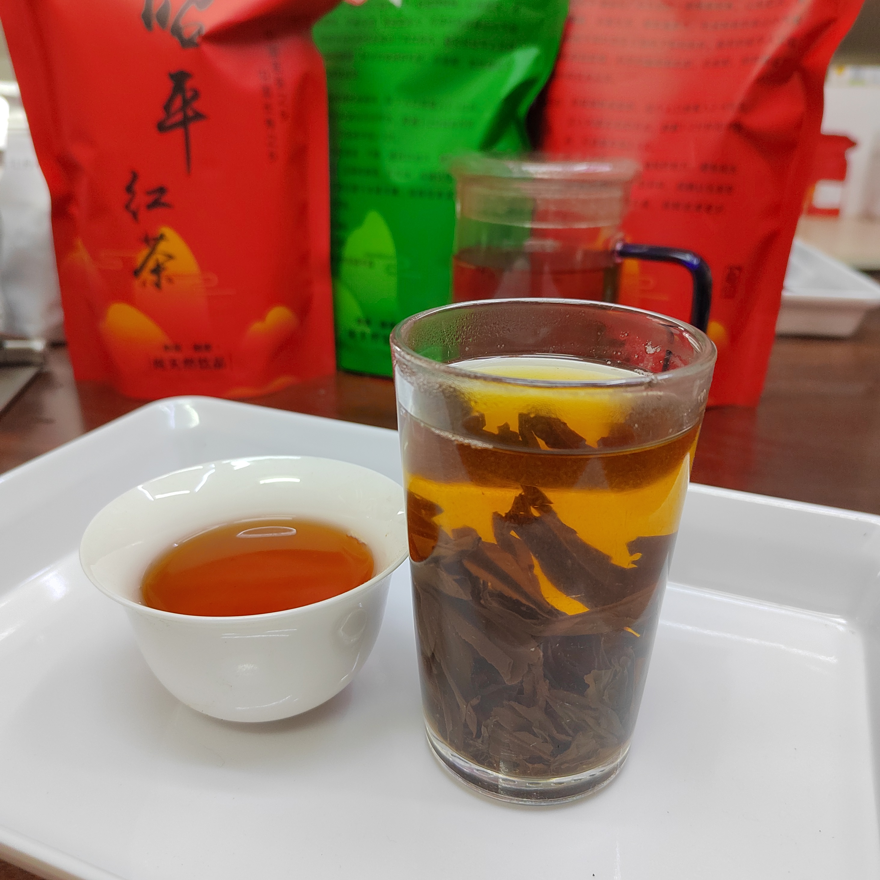 2025新茶传统工艺制作香甜醇口的浓香型红茶叶口粮茶红茶高山茗茶
