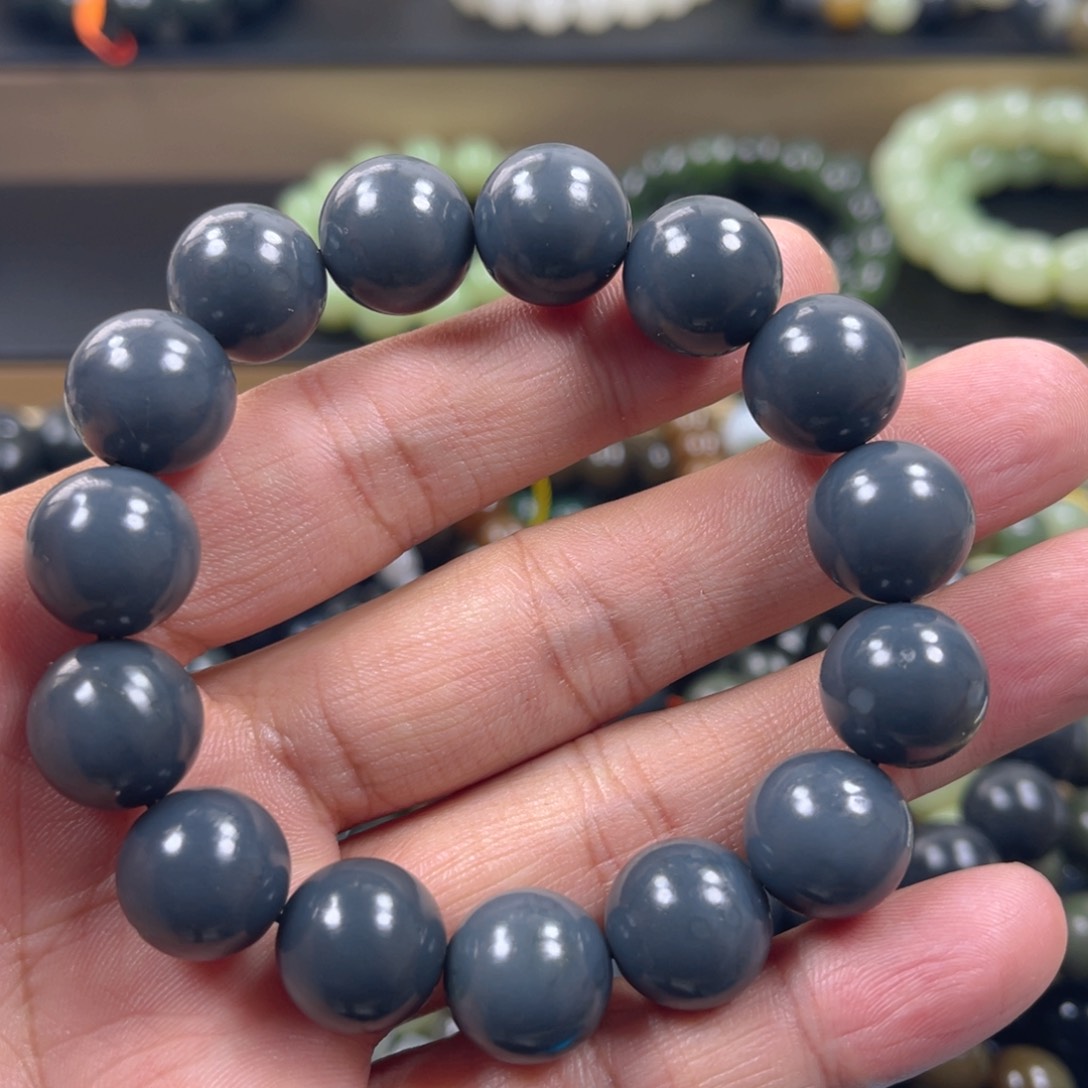 和田玉手串未镶嵌