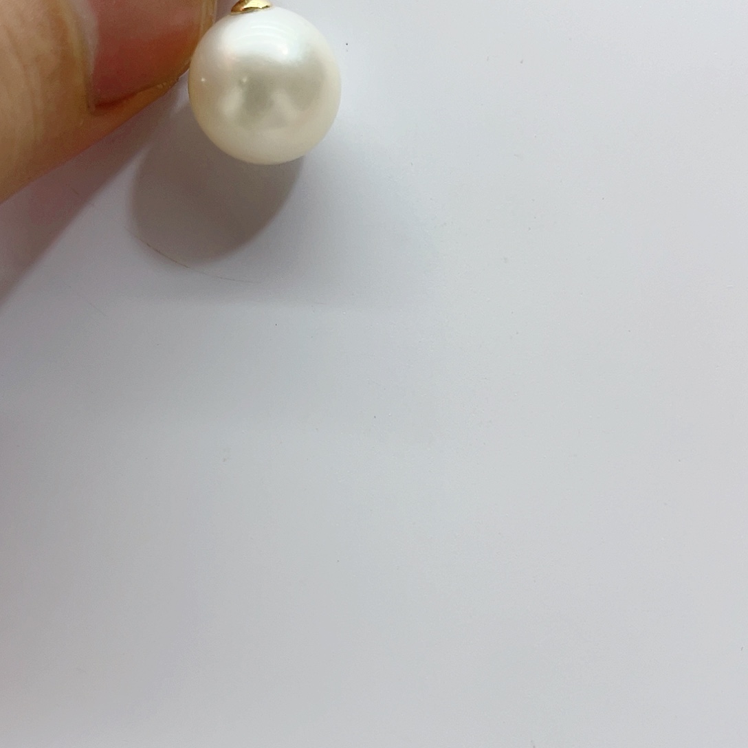 海水珍珠颈饰18K金镶嵌