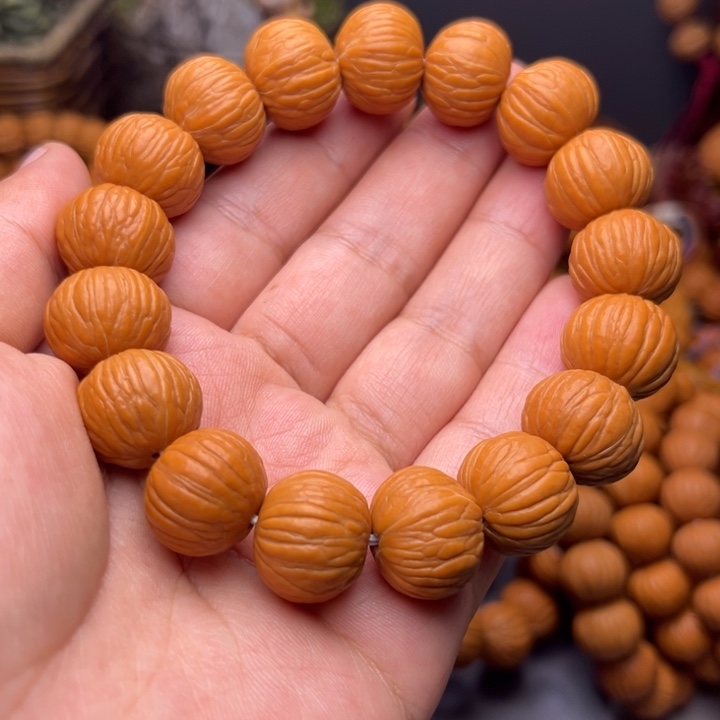 猴头核桃吊坠1.5 1.6土豪