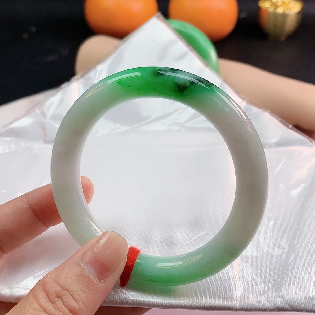 翡翠手镯未镶嵌54圈圆1796