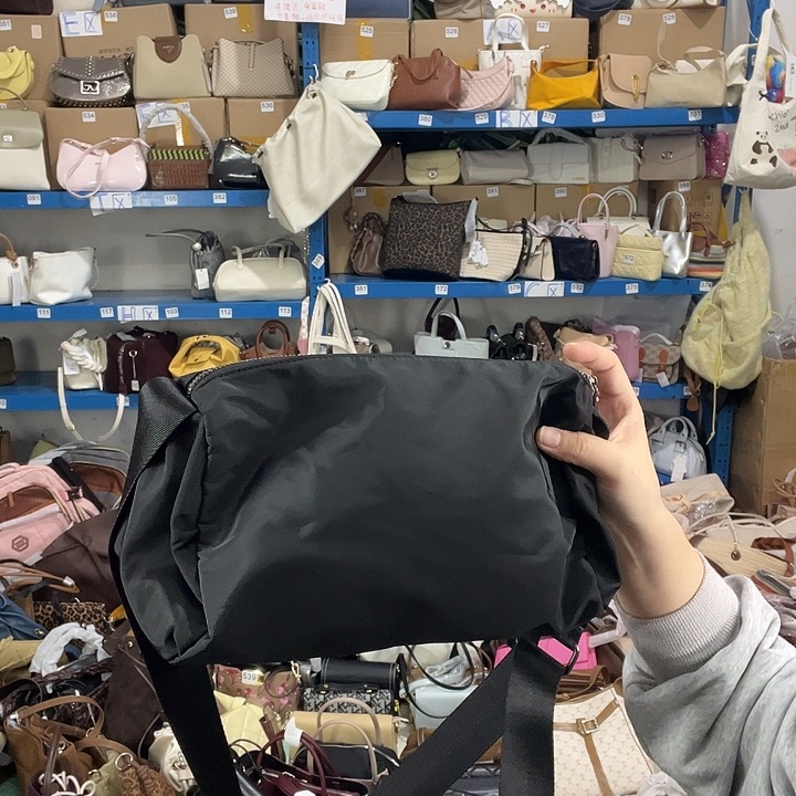 猪剖层皮革305健健康康平平安安