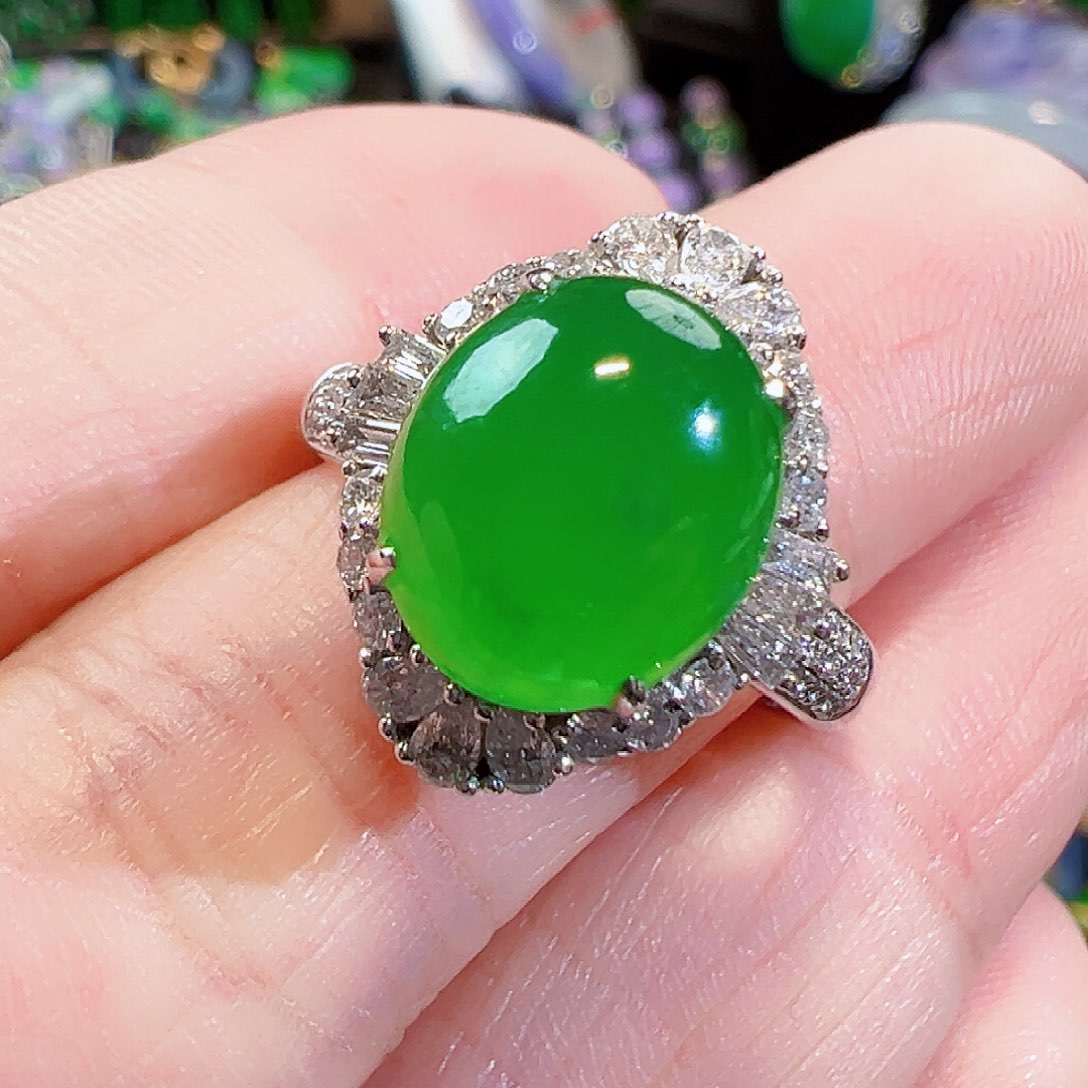 翡翠戒指18K金镶嵌签收后24小时鉴赏期