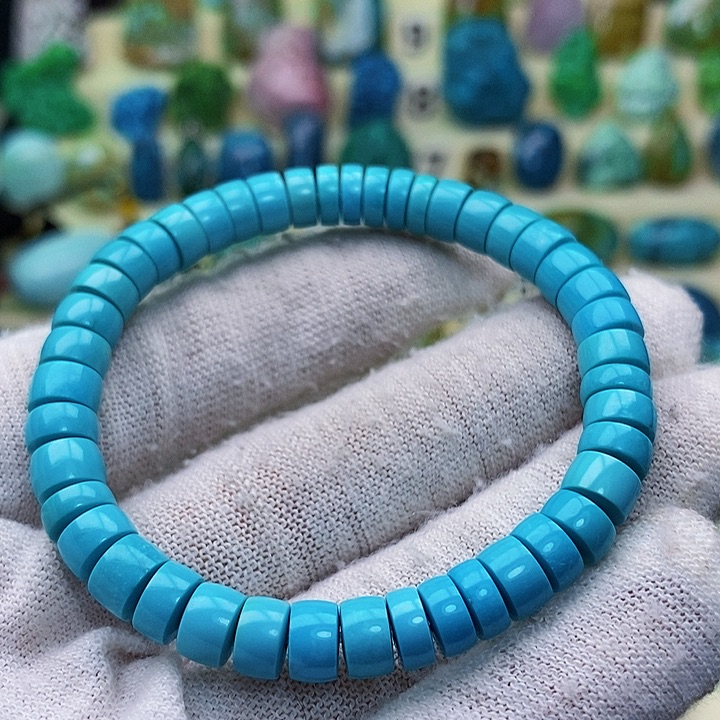 绿松石配饰未镶嵌