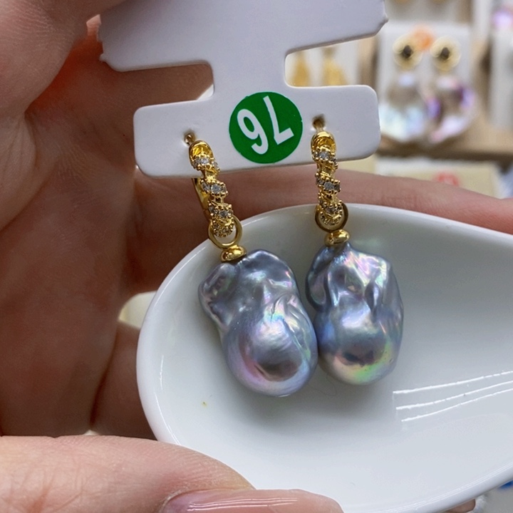 银S925镶嵌淡水珍珠耳饰