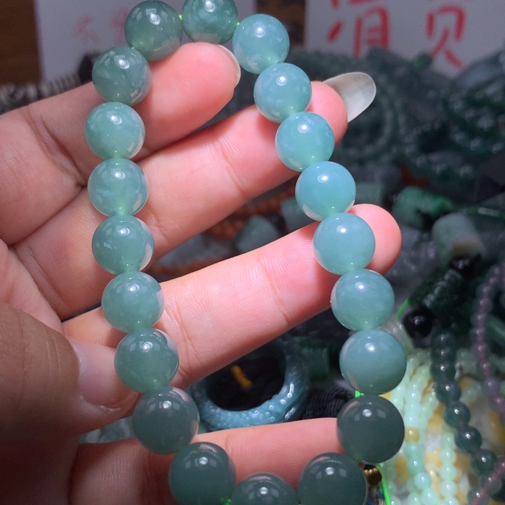 翡翠颈饰未镶嵌保真天然A货翡翠