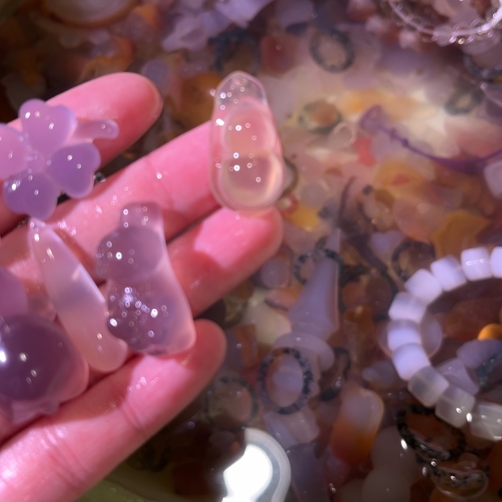 k***花玛瑙/玉髓未镶嵌珠宝奇石