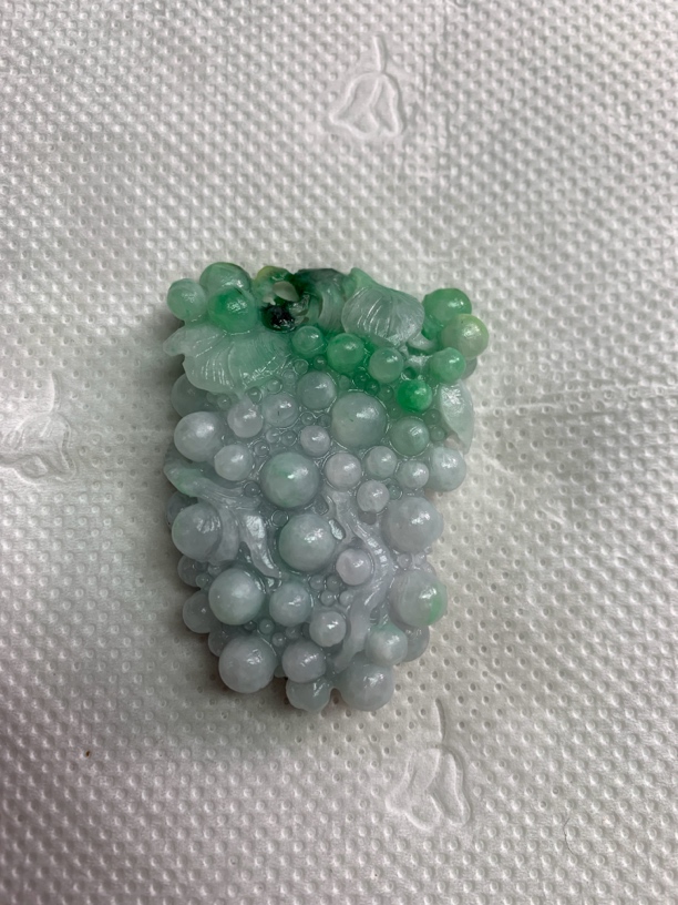 玉如军意翡翠珠宝