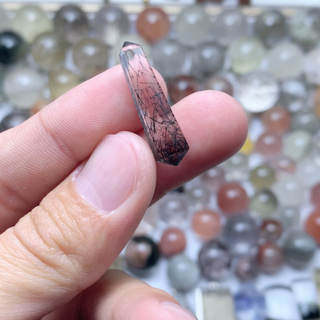 水晶珠宝半成品未镶嵌黑发吊坠