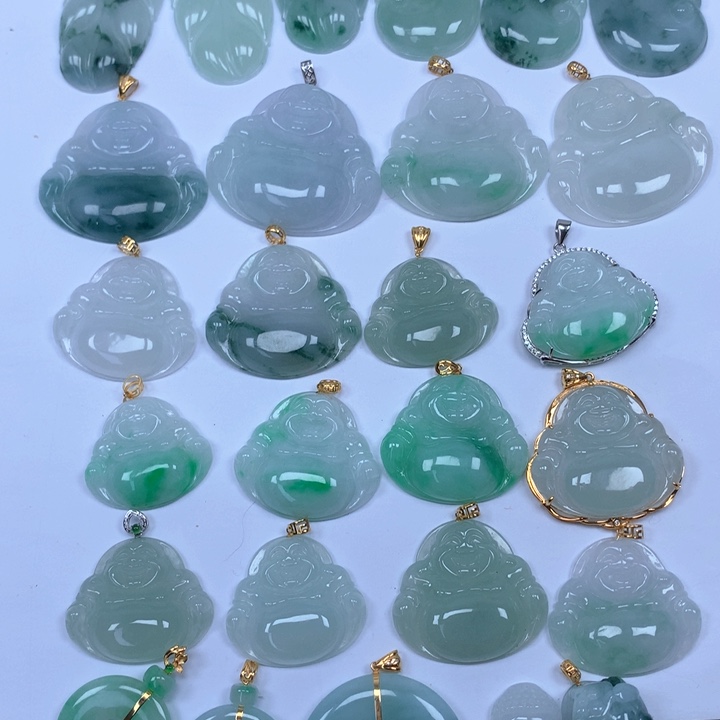 翡翠颈饰未镶嵌我