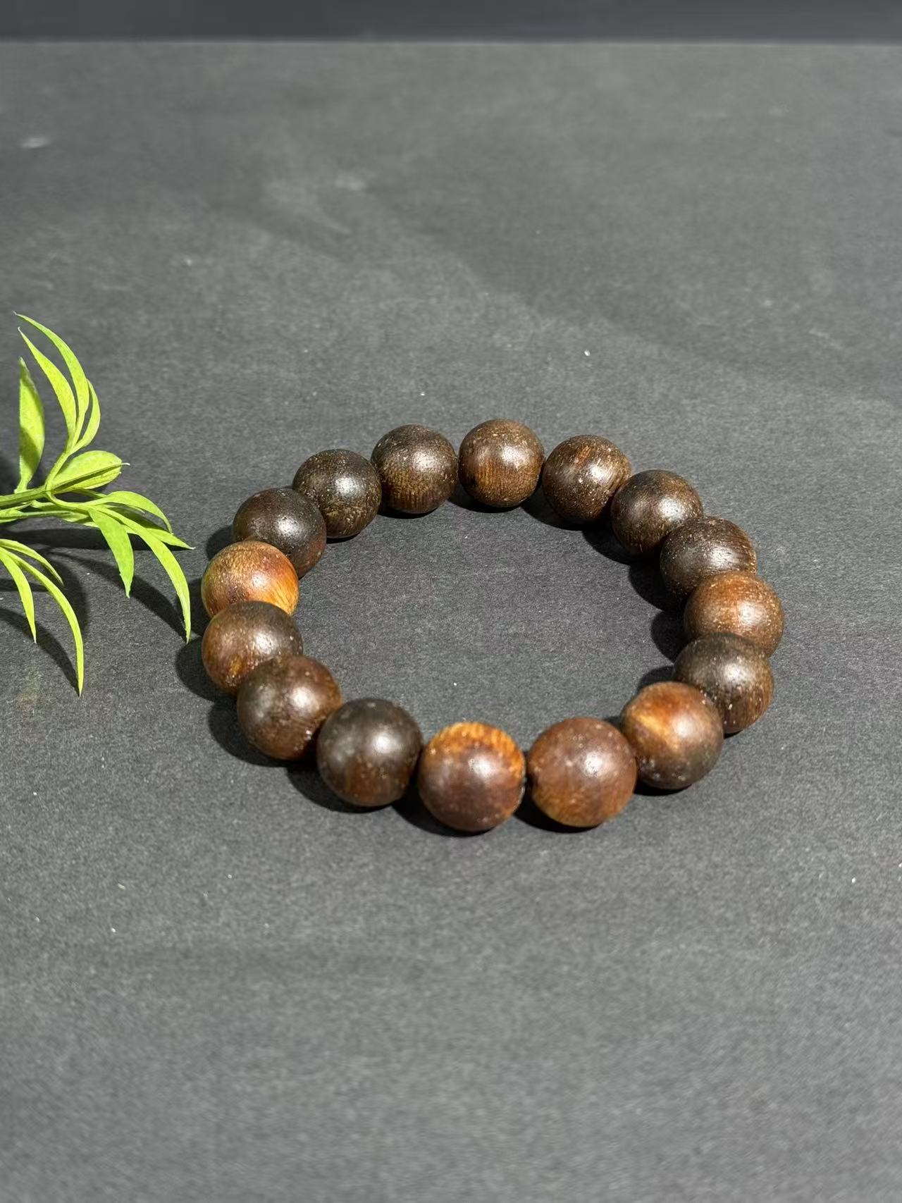 【福瑞文玩】沉香木作手串Z0358