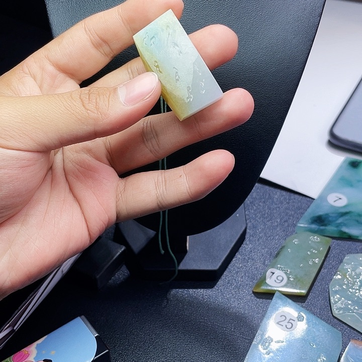 未镶嵌定制翡翠缅甸翡翠