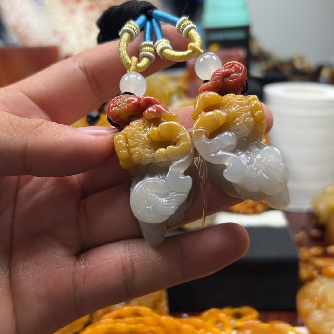 石英质玉（黄龙玉）未镶嵌hly