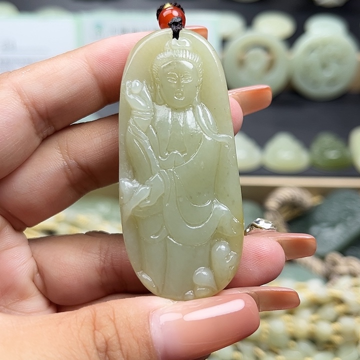 颈饰未镶嵌和田玉