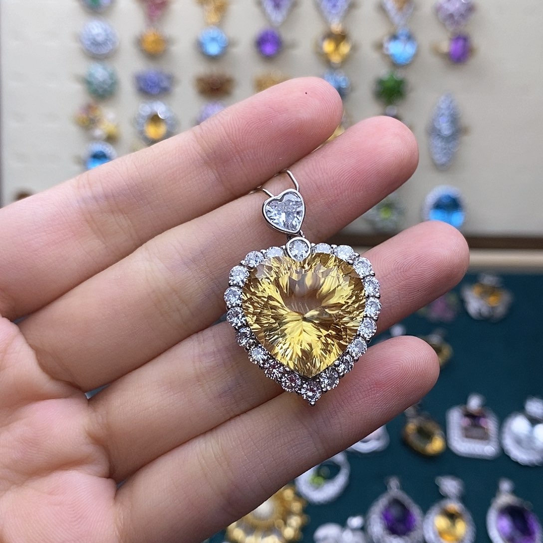 吊坠(不含链)银S925镶嵌黄晶（一物一证）