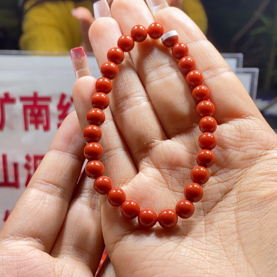 南红玛瑙7+五岔路满肉锦红单圈未镶嵌小*宝