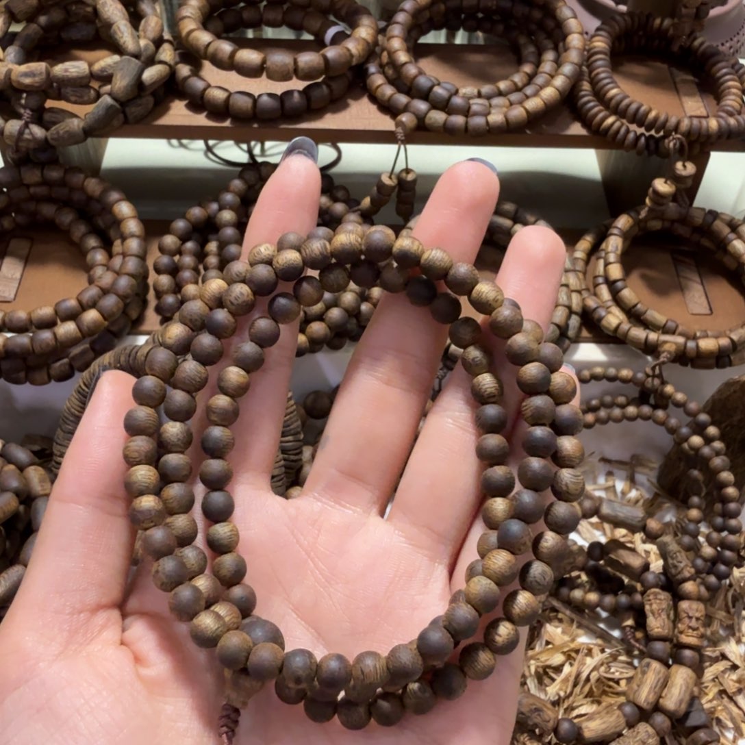 沉香碎屑沉香多圈0.6圆珠 12克➕