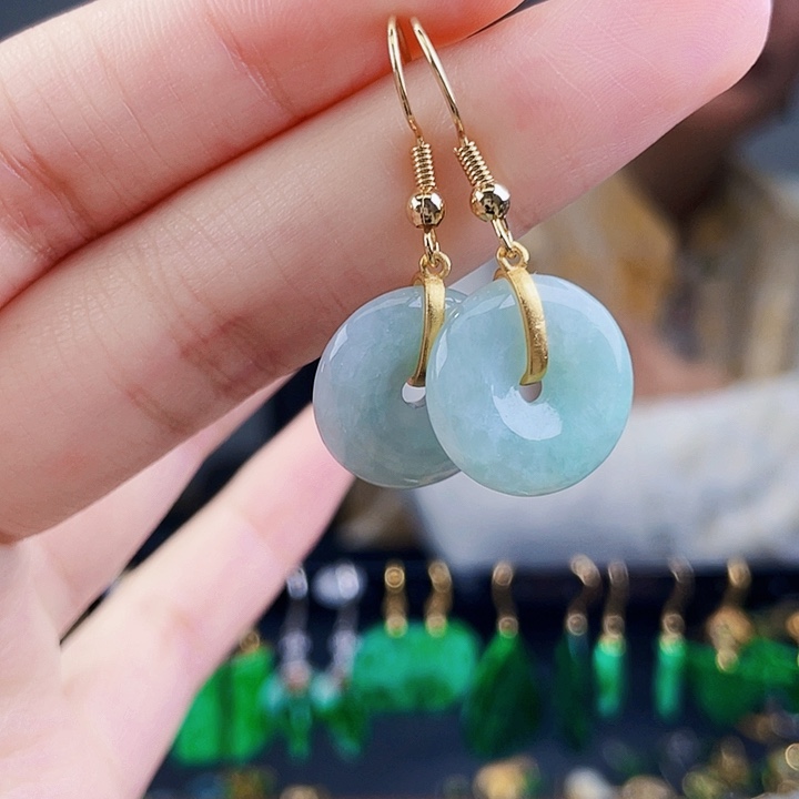 翡翠耳饰未镶嵌饰品