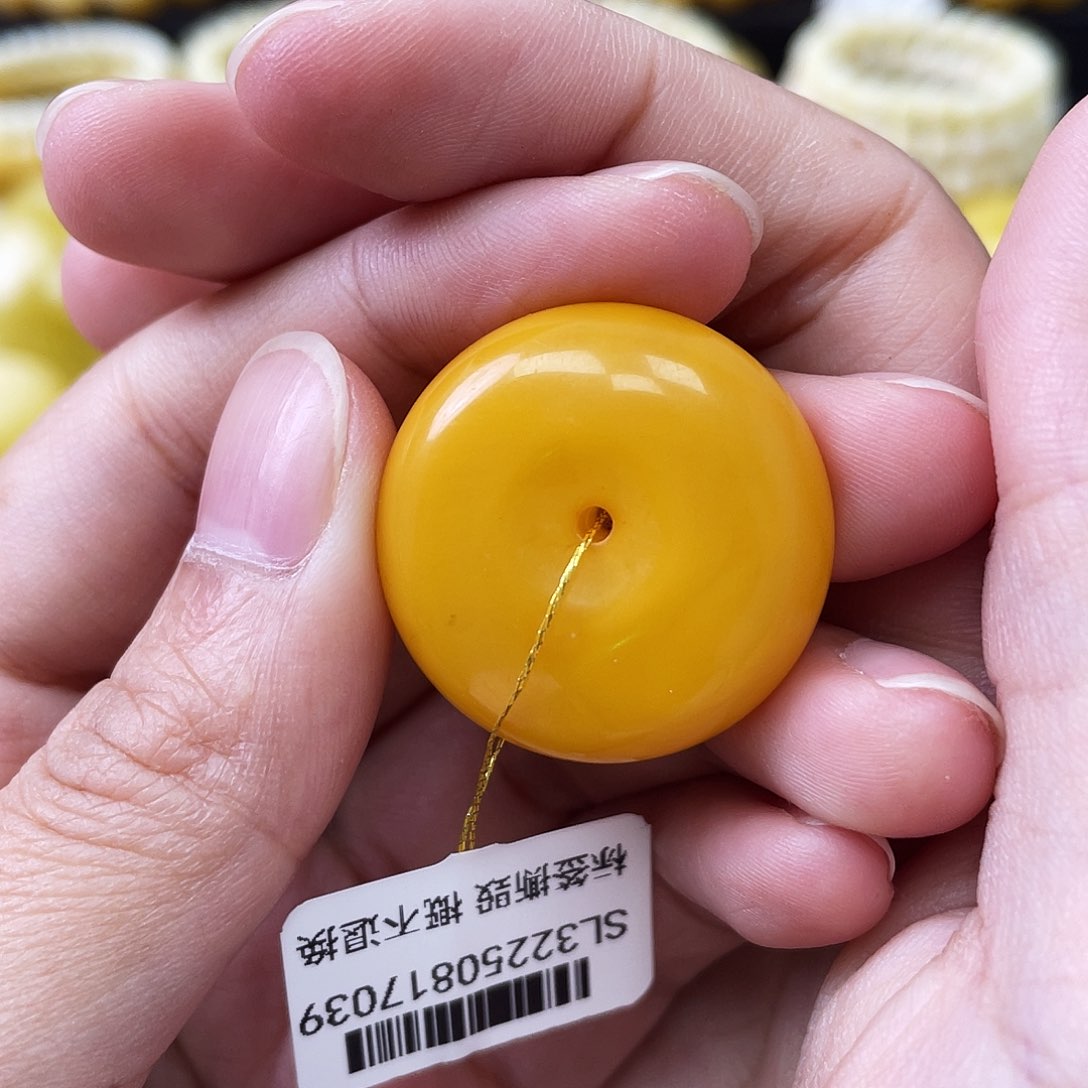 蜜蜡未镶嵌珠宝奇石自然氧化平安扣27mm