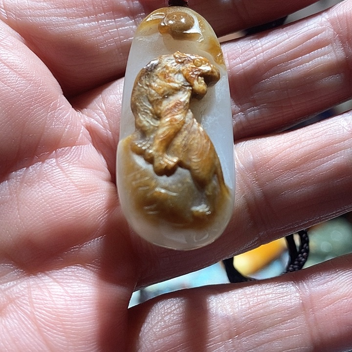 和田玉吊坠(不含链)未镶嵌