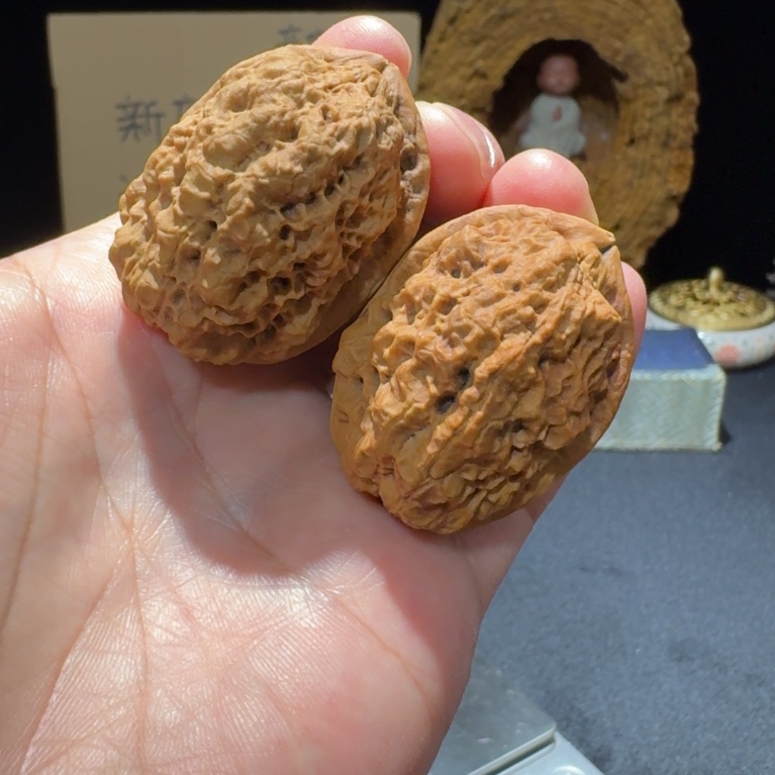 文玩核桃把件云南铁核桃13