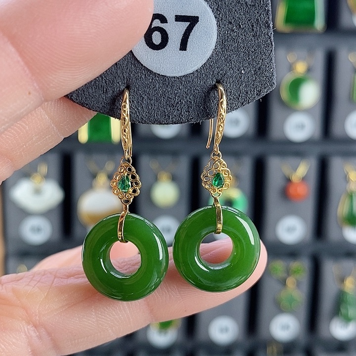 和田玉耳饰18K金镶嵌