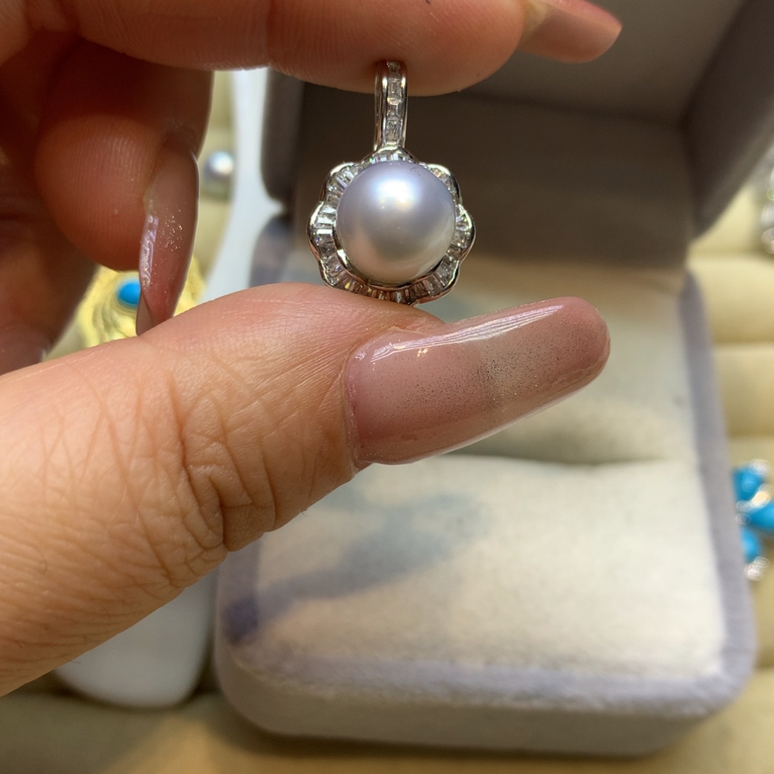 颈饰银S925镶嵌海水珍珠